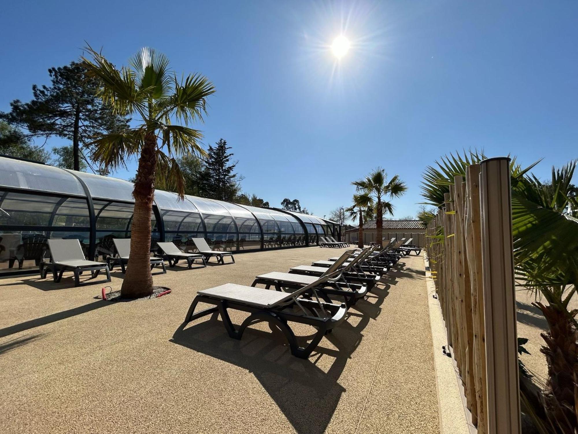 Camping Les Ourmes Hourtin Exterior photo
